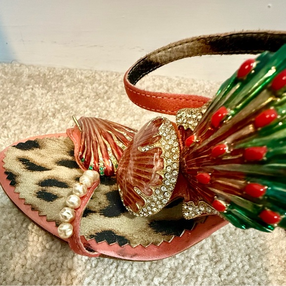 Roberto Cavalli Women's Seashell Accent Heels 36.5 - Picture 6 of 7